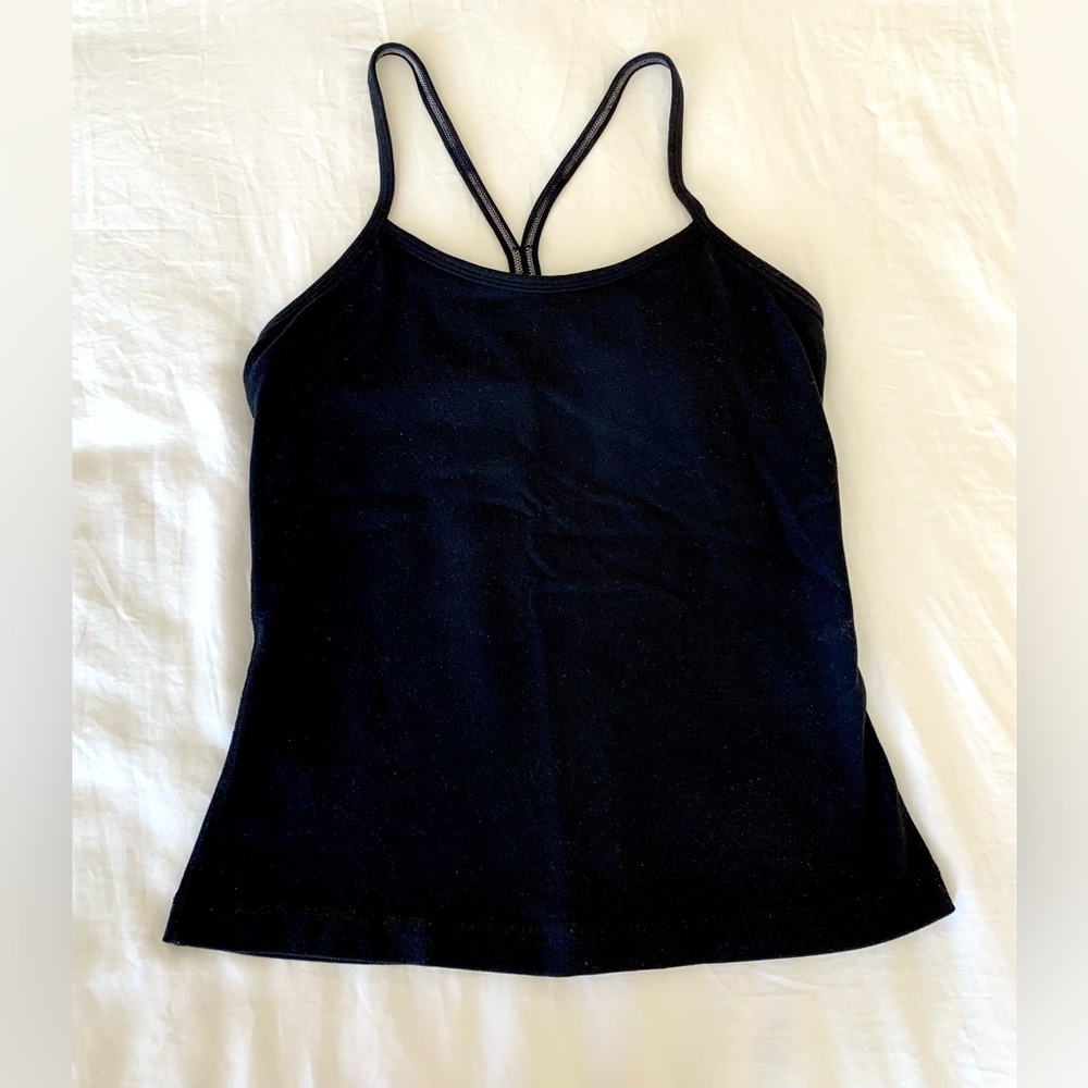 Lululemon Free to Be Top
